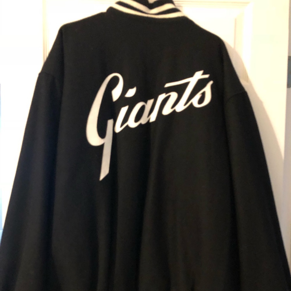 Men’s giants jacket